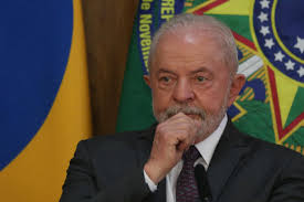 lula e frente ampla